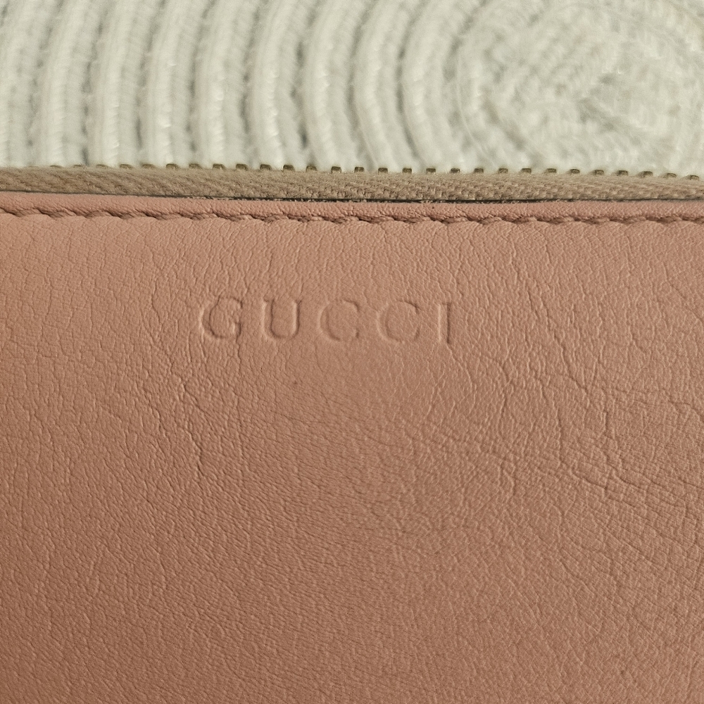 Gucci Cardholder 💗 - Picture 6 of 9